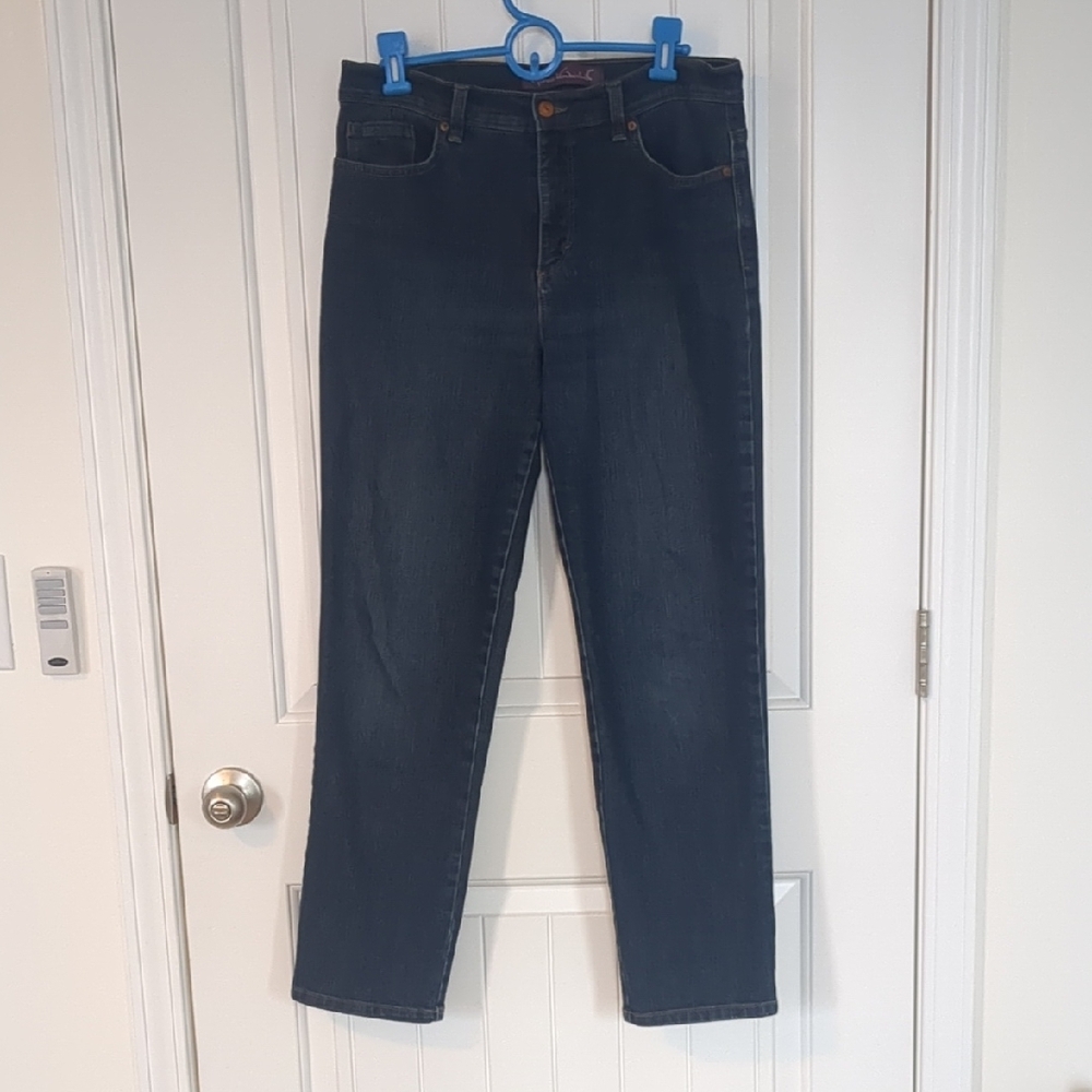 Gloria Vanderbilt Straight Leg Blue Jeans